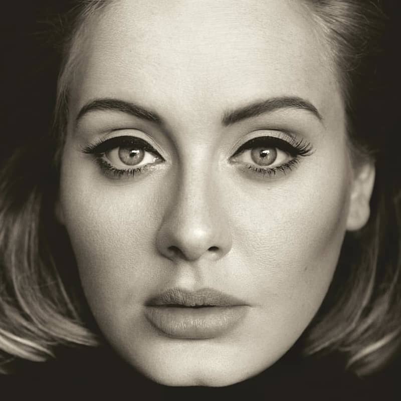 Adele na okładce płyty ’25’ | photo: Alasdair McLellan